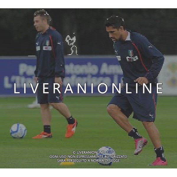 Raduno Nazionale Italiana a Coverciano Coverciano(FI) - 04.10.2010 Allenamento Nella Foto:borriello cassano /Ph.Vitez-Ag. Aldo Liverani