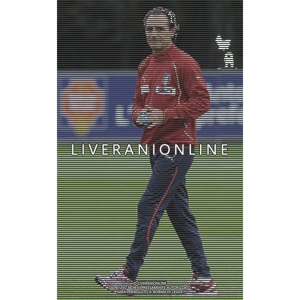 Raduno Nazionale Italiana a Coverciano Coverciano(FI) - 04.10.2010 Allenamento Nella Foto:prandelli cesare /Ph.Vitez-Ag. Aldo Liverani