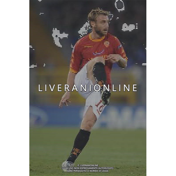 Roma - 28/09/2010 - Stadio Olimpico - Uefa Champions League 2010/2011 - Fase a gironi - Gruppo E - Roma vs CFR Cluj - nella foto: Daniele DE ROSSI ph. Corradetti/Aldo LIVERANI Sas