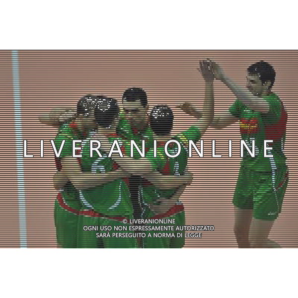 (101005) -- FLORENCE, Oct. 5, 2010 () -- Bulgaria\'s players celebrate a score during the third round match against Spain at the 2010 FIVB Men\'s Volleyball World Championship in Florence, Italy, Oct. 4, 2010. Bulgaria won 3-1. (/Chen Haitong) ©photoshot/Agenzia Aldo Liverani Sas - ITALY ONLY - Bulgaria vs Spagna Volley FIVB 2010 Campionati del Mondo di pallavolo maschile a Firenze, 4 ottobre 2010. La Bulgaria ha vinto 3-1.