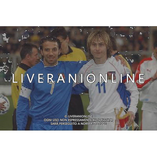 Palermo 18/02/2004 Italia-repubblica ceca amichevole nazionale nella foto alessandro del piero e pavel nedved* Agenzia Aldo liverani