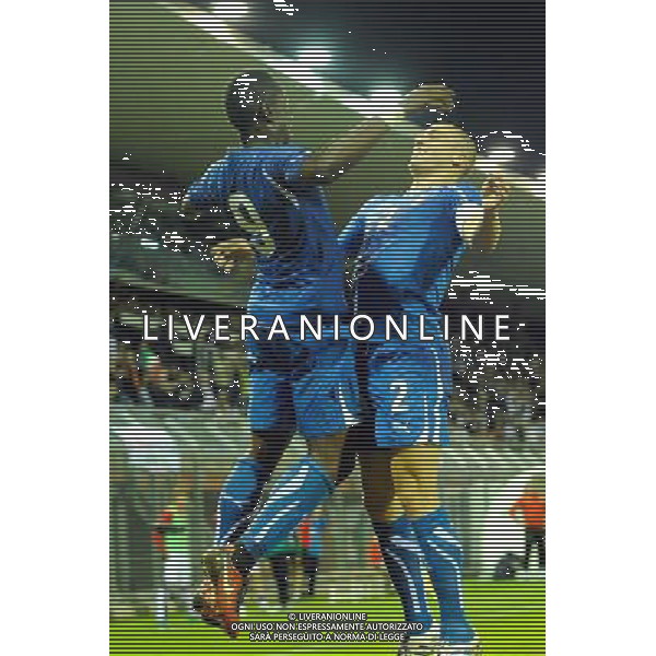 Rieti - 08/10/2010 - Stadio \'Centro D\'Italia\' - Spareggio d\'andata per accedere all\'Europeo Under 21 2011 - Italia vs Bielorussia - nella foto: stefano Okaka festeggia con Lorenzo De Silvestri ph. Corradetti / ©Aldo Liverani Sas