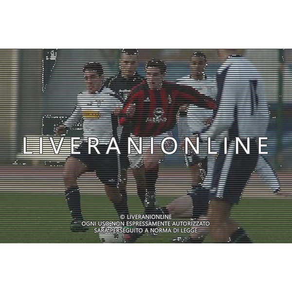 Viareggio (Lu) 13/02/2004 56¡ Coppa Carnevale Milan-Lazio Nella foto: Canini Davide del Milan contro Angeletti Marco della Lazio.* Ph Gianni Nucci/Aldo Liverani