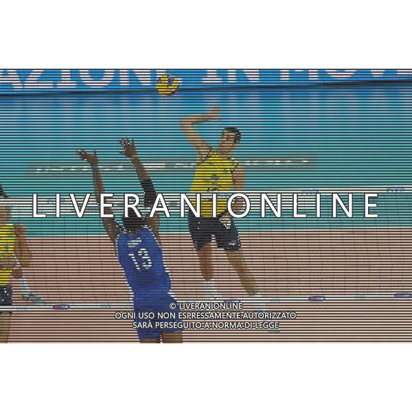 Campionati Mondiali Pallavolo maschile FIVB Finale 1Á/2Á posto Roma 10-10-2010 Brasile - Cuba nella foto: un attacco di Dante (Brasile) foto Garavaglia - ag. Aldo Liverani sas