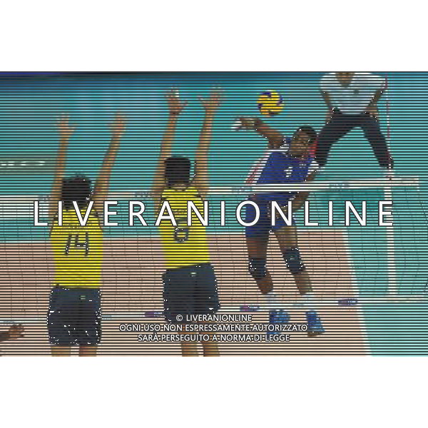 Campionati Mondiali Pallavolo maschile FIVB Finale 1Á/2Á posto Roma 10-10-2010 Brasile - Cuba nella foto: un attacco di Leal (Cuba) foto Garavaglia - ag. Aldo Liverani sas