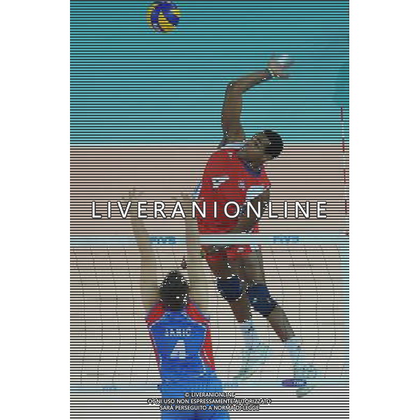 Campionati Mondiali Pallavolo maschile FIVB Semifinale Roma 9-10-2010 Cuba - Serbia nella foto: Joandy Leal Hidalgo (Cuba) foto Garavaglia - ag. Aldo Liverani sas