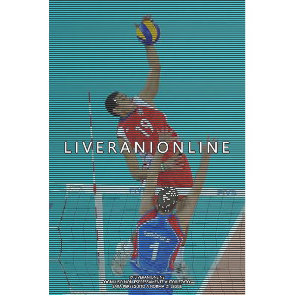 Campionati Mondiali Pallavolo maschile FIVB Semifinale Roma 9-10-2010 Cuba - Serbia nella foto: Fernando Hernandez (Cuba) foto Garavaglia - ag. Aldo Liverani sas
