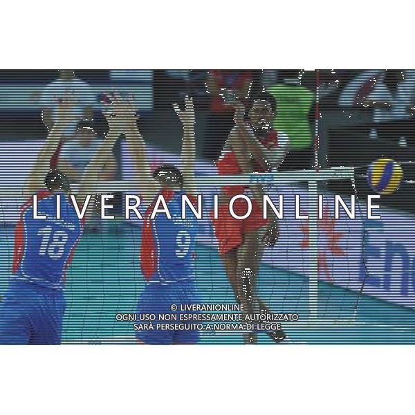 Campionati Mondiali Pallavolo maschile FIVB Semifinale Roma 9-10-2010 Cuba - Serbia nella foto: Wilfredo Leon Venero (Cuba) foto Garavaglia - ag. Aldo Liverani sas