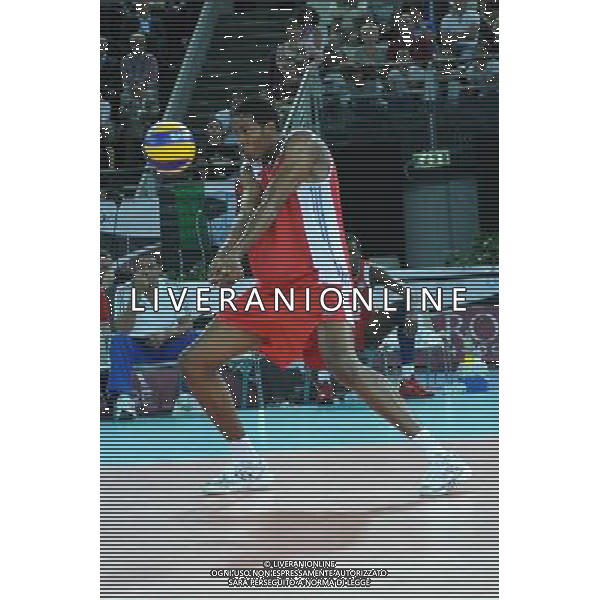 Campionati Mondiali Pallavolo maschile FIVB Semifinale Roma 9-10-2010 Cuba - Serbia nella foto: Wilfredo Leon Venero (Cuba) foto Garavaglia - ag. Aldo Liverani sas