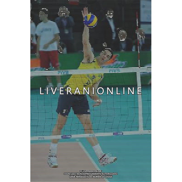 Campionati Mondiali Pallavolo maschile FIVB Semifinale Roma 9-10-2010 Italia - Brasile nella foto: Theo Fabricio Nery Lopes (Brasile) - Theo foto Garavaglia - ag. Aldo Liverani sas