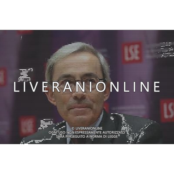 L\'ECONOMISTA GRECO CIPRIOTA CHRISTOPHER ANTONIOU PISSARIDES PREMIO NOBEL PER L\'ECONOMIA 2010, DURANTE UNA CONFERENZA STAMPA ALLA LONDON SCHOOL OF ECONOMICS © FELIPE TRUEBA - Photoshot - AG. ALDO LIVERANI SAS ITALY ONLY