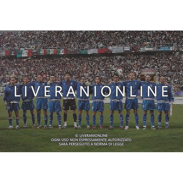 Palermo 18/02/2004 Italia-Repubblica Ceca Amichevole Nazionale nella foto la formazione italiana* Agenzia Aldo liverani