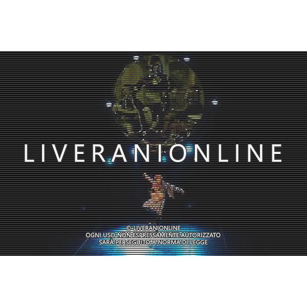 (101013) -- IL CAIRO, 13 ottobre 2010 () - Ballerini eseguire durante l\'incendio spettacolo di Anatolia al Cairo, capitale dell\'Egitto, 12 Ottobre 2010. Essendo costituito da una sintesi di centinaia di personaggi folkloristici e musiche provenienti da diverse regioni, vigili del fuoco di Anatolia  un progetto unico la cui origine  antica storia mitologica e culturale dell\'Anatolia. Il gruppo spera di presentare al mondo il fuoco che nasce dal mosaico antico amore, la storia culturale e la pace in Anatolia. Il Fuoco di Anatolia, che  considerato come uno dei migliori gruppi di danza del mondo eseguita al Cairo il Marted“. Photoshot-ALDO LIVERANI ONLY ITALY