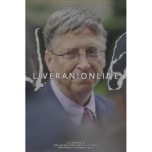 Bill \' Melinda Gates were in Downing Street to speak to David Cameron in London this afternoon ©photoshot/Agenzia Aldo Liverani Sas - ITALY ONLY - Bill Gates con la moglie Melinda a Downing Street a Londra