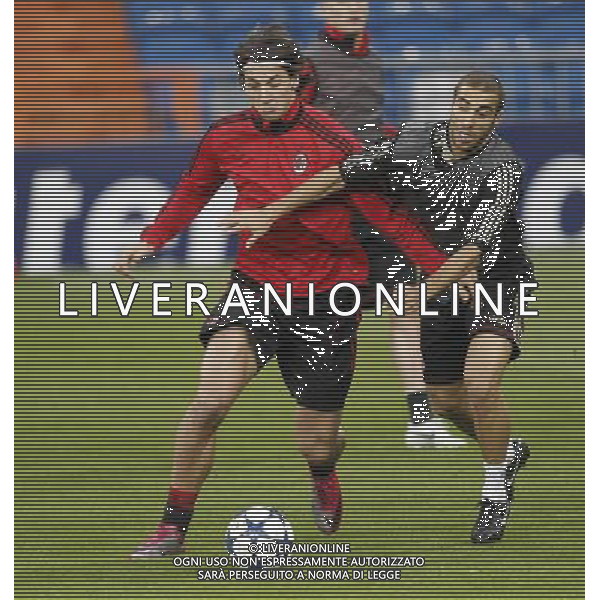 MADRID 18/10/2010.- Milan training at Bernabeu Stadium before tomorrow\'s champions league match Real Madrid vs Milan. Zlatan Ibrahimovic. Photo: Cesar Cebolla / ALFAQUI - AG. ALDO LIVERANI SAS ITALY ONLY MADRID - ALLENAMENTO MILAN AC PRIMA DELLA PARTITA DI CHAMPIONS LEAGUE CONTRO IL REAL MADRID
