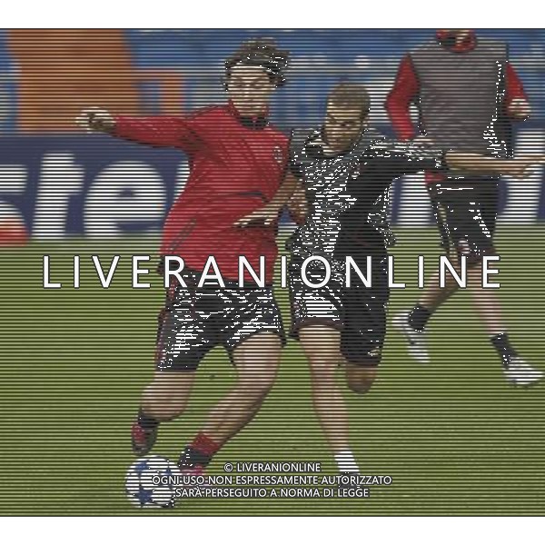 MADRID 18/10/2010.- Milan training at Bernabeu Stadium before tomorrow\'s champions league match Real Madrid vs Milan. Zlatan Ibrahimovic. Photo: Cesar Cebolla / ALFAQUI - AG. ALDO LIVERANI SAS ITALY ONLY MADRID - ALLENAMENTO MILAN AC PRIMA DELLA PARTITA DI CHAMPIONS LEAGUE CONTRO IL REAL MADRID