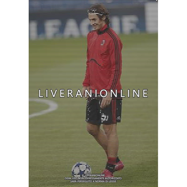 MADRID 18/10/2010.- Milan training at Bernabeu Stadium before tomorrow\'s champions league match Real Madrid vs Milan. Zlatan Ibrahimovic. Photo: Cesar Cebolla / ALFAQUI - AG. ALDO LIVERANI SAS ITALY ONLY MADRID - ALLENAMENTO MILAN AC PRIMA DELLA PARTITA DI CHAMPIONS LEAGUE CONTRO IL REAL MADRID