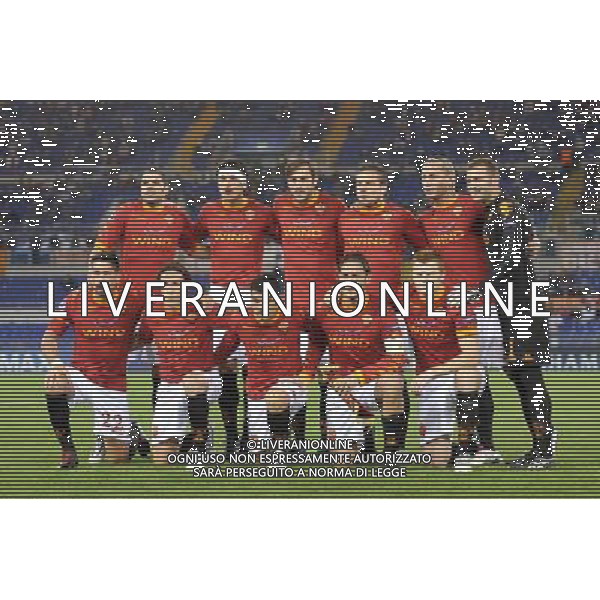 Roma - 19/10/2010 - Stadio Olimpico - Uefa Champions League 2010-2011 - Fase a gironi - Gruppo E - Roma vs Basilea - nella foto: la formazione della roma ph. Corradetti / ©Aldo Liverani Sas