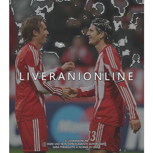 FC Bayern Monaco - Cluj 3 : 2, 19.10.2010 Uefa Champions League 2010/2011 nella foto esultanza di Mario Gomez e Andreas Ottl ©copyright by firo sportphoto/AGENZIA ALDO LIVERANI SAS - ITALY ONLY - EDITORIAL USE ONLY -