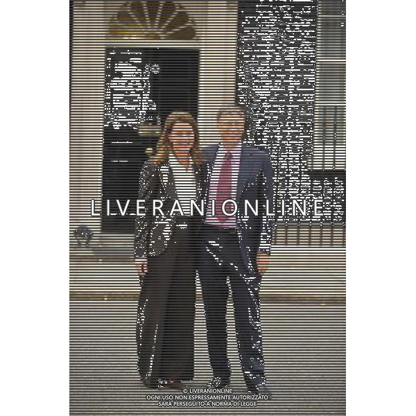 Melinda con il marito Bill Gates business magnate americano, filantropo, autore e presidente di Microsoft lascia 10 di Downing Street dopo aver visitato PM David Cameron Photoshot-ALDOLIVERANI ONLYITALY 