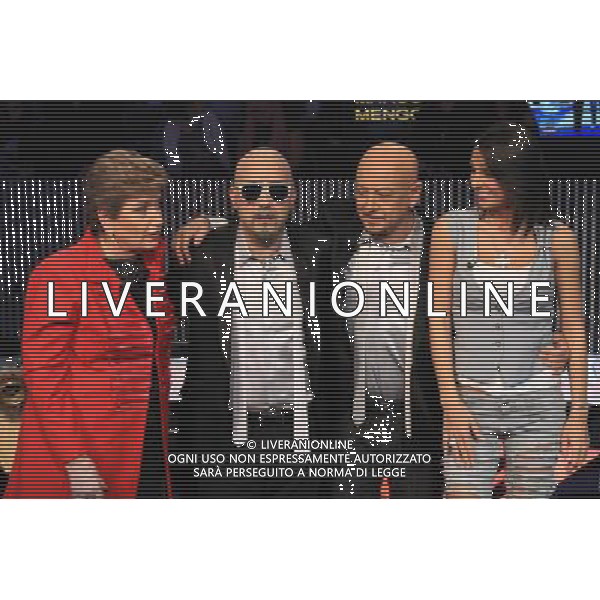 MILANO 19/10/2010 TRASMISSIONE TV \'X-FACTOR\' NELLA FOTO ELIO - MARA MAIONCHI - anna tatangelo enrico ruggeri ©AG ALDO LIVERANI SAS