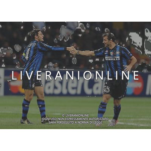 UEFA Champions League 2010/2011 Gruppo A Milano - 20.10.2010 Inter-Tottenham Hotspur Nella Foto:javier zanetti e dejan stankovic esultanza /Ph.Vitez-Ag. Aldo Liverani