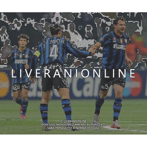 UEFA Champions League 2010/2011 Gruppo A Milano - 20.10.2010 Inter-Tottenham Hotspur Nella Foto:stankovic esulta con javier zanetti /Ph.Vitez-Ag. Aldo Liverani