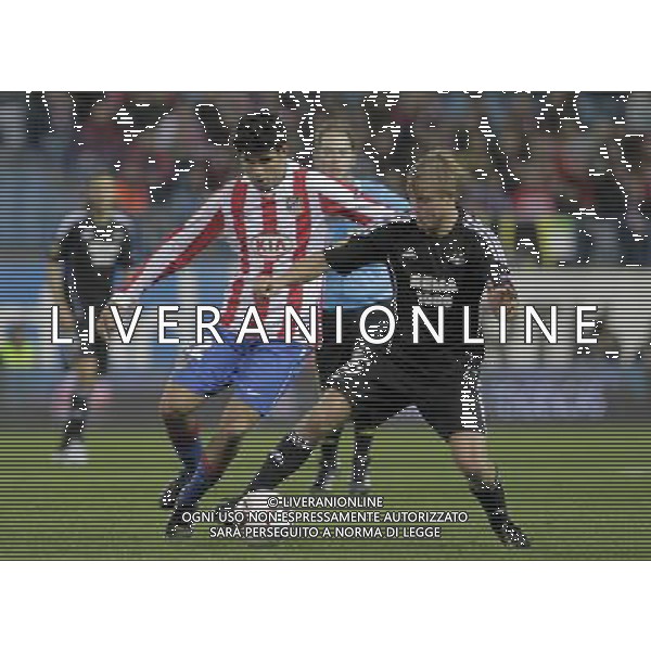 Atletico de Madrid\'s Diego Costa against Rosenborg\'s Per Ciljan Skjelbred during UEFA Europa League match. October 21, 2010. (ALTERPHOTOS/Acero) - ALFAQUI - AG. ALDO LIVERANI SAS ITALY ONLY UEFA EUROPA LEAGUE 2010-2011: ATLETICO MADRID vs ROSENBORG