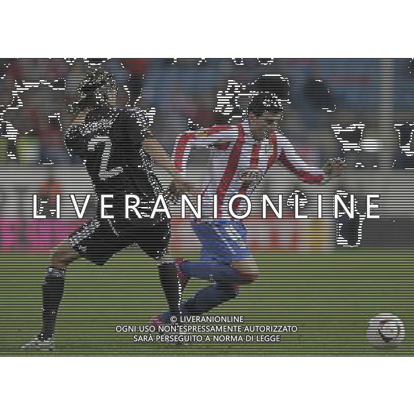 Atletico de Madrid\'s Jose Antonio Reyes (r) and Rosenborg\'s Mikael Lustig during Europe League match.October 21,2010. (ALTERPHOTOS/Acero) - ALFAQUI - AG. ALDO LIVERANI SAS ITALY ONLY UEFA EUROPA LEAGUE 2010-2011: ATLETICO MADRID vs ROSENBORG