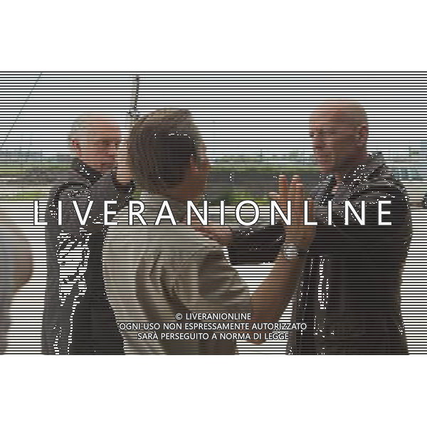 FILM: \' RED\' nella foto: John Malkovich - Bruce Willis PHOTO: CITYFILES/NEWSPIX.PL - AG. ALDO LIVERANI SAS ITALY ONLY 