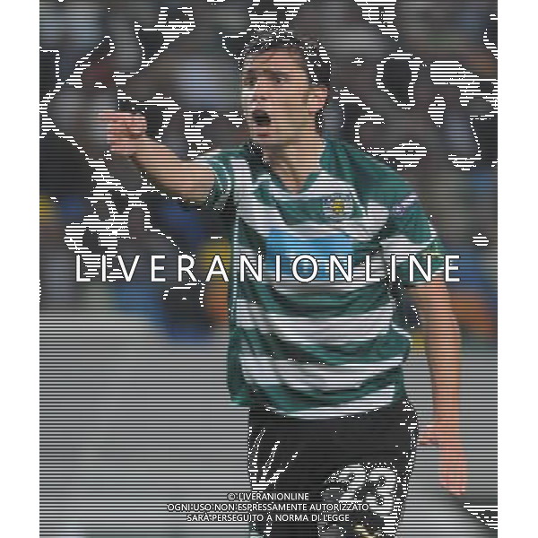 LISBONA (( PORTOGALLO) UEFA Europa League 2010/2011: Sporting Lisbona vs KAA Genk nella foto: Helder Postiga (Sporting) PHOTO: Alexandre Pona/CITYFILES/NEWSPIX.PL - Ag. Aldo Liverani sas ITALY ONLY 