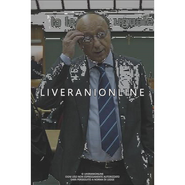 NAPOLI 26 OTTOBRE 2010 PROCESSO CALCIOPOLI NELLA FOTO LUCIANO MOGGI FOTO MOSCA AG.ALDO LIVERANI