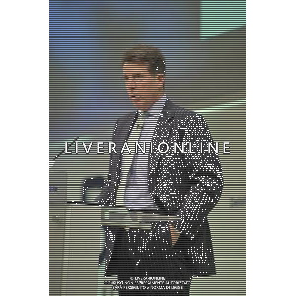Robert E Diamond Jr, President of Barclays plc speaking at the CBI conference being held at the Grosvenor House Hotel. ©photoshot/Agenzia Aldo Liverani Sas - ITALY ONLY - Robert E. Diamond Jr, presidente di Barclays plc, durante la conferenza CBI presso il Grosvenor House Hotel.