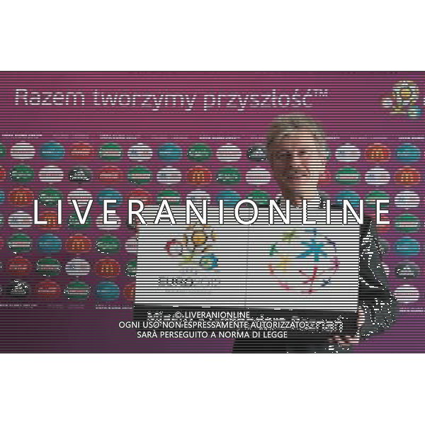 VARSAVIA ( POLONIA) - Hotel Sofitel Victoria UEFA EURO 2012. Presentati i loghi delle citta - sede polacche nella foto: RYSZARD GROBELNY ( Sindaco di Poznan) - © LUKASZ GROCHALA/CYFRASPORT/NEWSPIX.PL - Ag. Aldo Liverani sas ITALY ONLY 