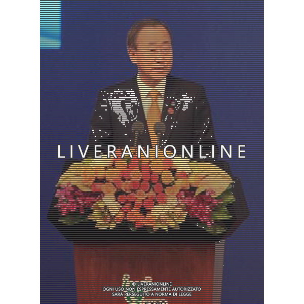 31/10/2010 CINA Segretario generale delle Nazioni Unite Ban Ki-moon partecipa al Vertice del Forum l\'Expo di Shanghai a Shanghai Segretario generale delle Nazioni Unite Ban Ki-moon e il premier cinese Wen Jiabao ha partecipato al vertice del Forum Expo di Shanghai, che  destinato ad essere chiuso entro oggi. ©AGENZIA ALDO LIVERANI SAS - ITALY ONLY - *** Local Caption *** .