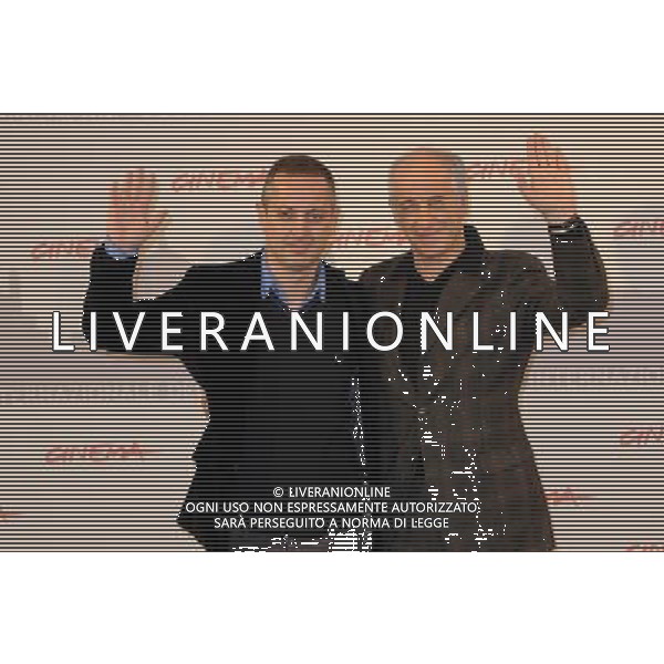 Roma - 01/11/2010 - 5¡ Festival Internazionale del Film di Roma - Photocall del film \' Una vita tranquilla \' - nella foto: Toni Servillo con il regista Claudio Cupellini © Fabrizio Corradetti - Ag. Aldo Liverani sas