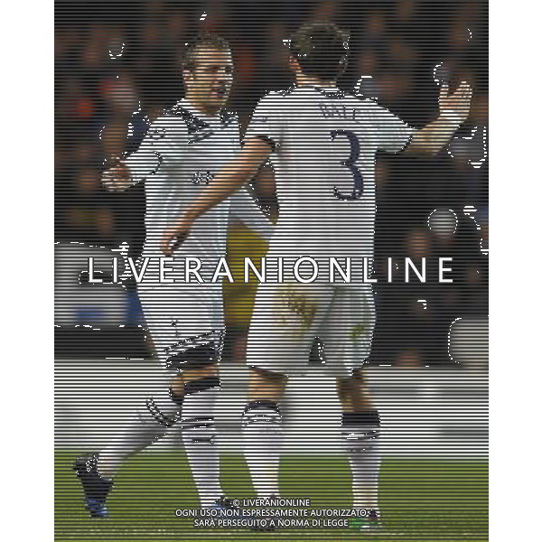 UEFA Champions League 2010/2011 Gruppo A Londra - 02.11.2010 Tottenham Hotspur-Inter Nella Foto:van der vaart esulta con bale /Ph.Vitez-Ag. Aldo Liverani