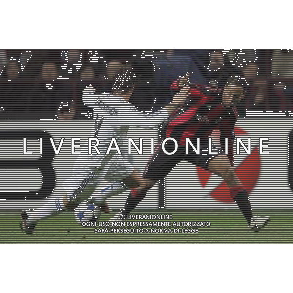 MILAN - REAL MADRID CHAMPIONS LEAGUE 03/11/2010 nella foto ronaldinho e sergio ramos ©luzzani/Agenzia Aldo Liverani Sas