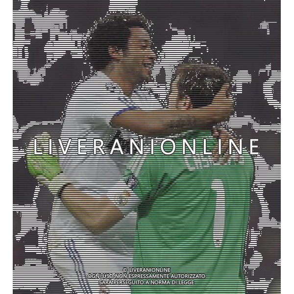 MILAN - REAL MADRID CHAMPIONS LEAGUE 03/11/2010 nella foto casillas e marcelo esultano dopo il gol di higuain ©luzzani/Agenzia Aldo Liverani Sas