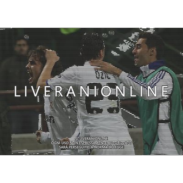 MILAN - REAL MADRID CHAMPIONS LEAGUE 03/11/2010 nella foto abbracci esultanza dopo gol pedro leon ©luzzani/Agenzia Aldo Liverani Sas