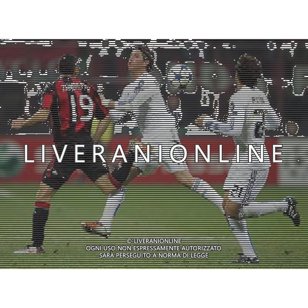 MILAN - REAL MADRID CHAMPIONS LEAGUE 03/11/2010 nella foto zambrotta, sergio ramos e pedro leon ©luzzani/Agenzia Aldo Liverani Sas