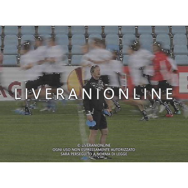 Stuttgart\'s coach Jens Keller during training session .November 11,2010. (ALTERPHOTOS/Acero) - Alfaqui - Ag. Aldo Liverani sas ITALY ONLY UEFA EUROPA LEAGUE 2010 -2011: partita GETAFE vs STOCCARDA ALLENATORE STOCCARDA ALLENAMENTO STOCCARDA CALCIO