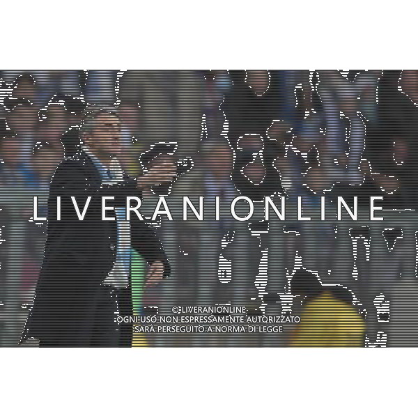 04.11.2010 POZNAN POZNAN ( POLONIA) UEFA EUROPA LEAGUE 2010-2011: partita LECH POZNAN vs MANCHESTER CITY nella foto: ROBERTO MANCINI ( allenatore Manchester City) © LUKASZ GROCHALA/CYFRASPORT/ NEWSPIX.PL - AG. ALDO LIVERANI SAS ITALY ONLY 