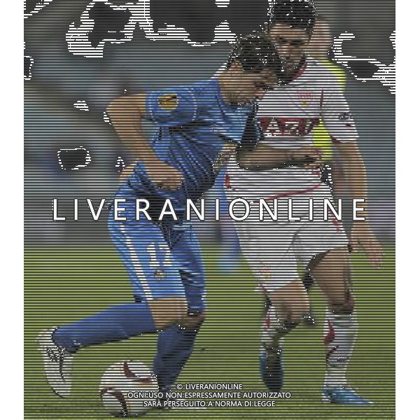 Getafe\'s Victor Sanchez (f) and Stuttgart\'s Ciprian Marica during UEFA Europa League match.November 04,2010. (ALTERPHOTOS/Acero) - ALFAQUI - AG. ALDO LIVERANI SAS ITALY ONLY MADRID - UEFA EUROPA LEAGUE 2010-2011 partita: GETAFE vs STOCCARDA