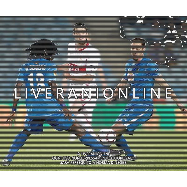Stuttgart\'s Zdravko Kuzmanovic against Getafe\'s Derek Boateng and Borja Fernandez during Europa League match. November 04, 2010. (ALTERPHOTOS/Alvaro Hernandez). - ALFAQUI - AG. ALDO LIVERANI SAS ITALY ONLY MADRID - UEFA EUROPA LEAGUE 2010-2011 partita: GETAFE vs STOCCARDA