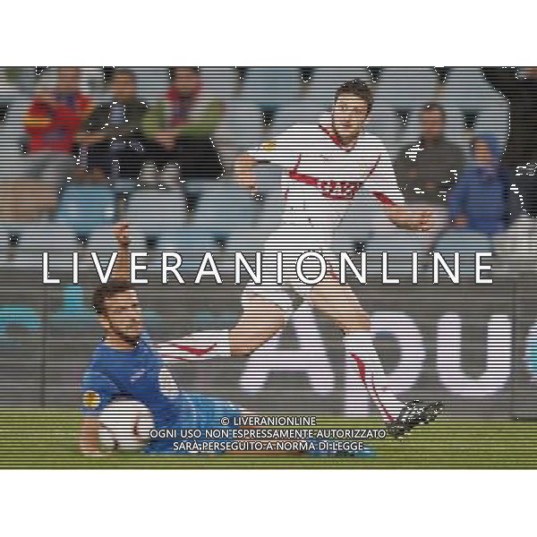Stuttgart\'s Zdravko Kuzmanovic against Getafe\'s Ibrahim Kas during Europa League match. November 04, 2010. (ALTERPHOTOS/Alvaro Hernandez). - ALFAQUI - AG. ALDO LIVERANI SAS ITALY ONLY MADRID - UEFA EUROPA LEAGUE 2010-2011 partita: GETAFE vs STOCCARDA