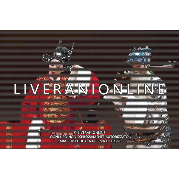 spettacolo teatro NEW YORK, 5 novembre 2010 Performers della Cina Anqing Zaifen Huangmei Art Theater of China alla prestazione d\'opera Huangmei alla Columbia University di New York ©photoshot/Agenzia Aldo Liverani Sas - ITALY ONLY -