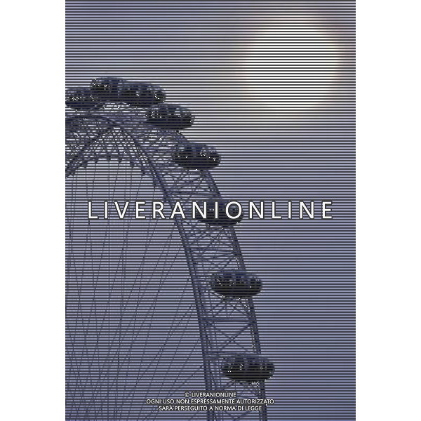 london eye 2010 - © Brian Jordan/ Retna Pictures - Photoshot - Ag. Aldo Liverani sas ITALY ONLY VEDUTE LONDRA E INGHILTERRA