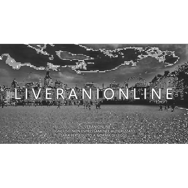 HORSEGUARDS 11/04/2010 - © Brian Jordan/ Retna Pictures - Photoshot - Ag. Aldo Liverani sas ITALY ONLY VEDUTE LONDRA E INGHILTERRA