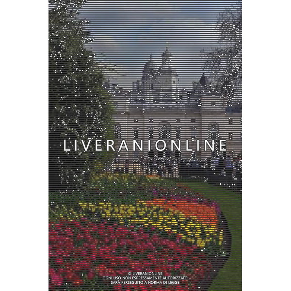 HORSEGUARDS 11/04/2010 - © Brian Jordan/ Retna Pictures - Photoshot - Ag. Aldo Liverani sas ITALY ONLY VEDUTE LONDRA E INGHILTERRA